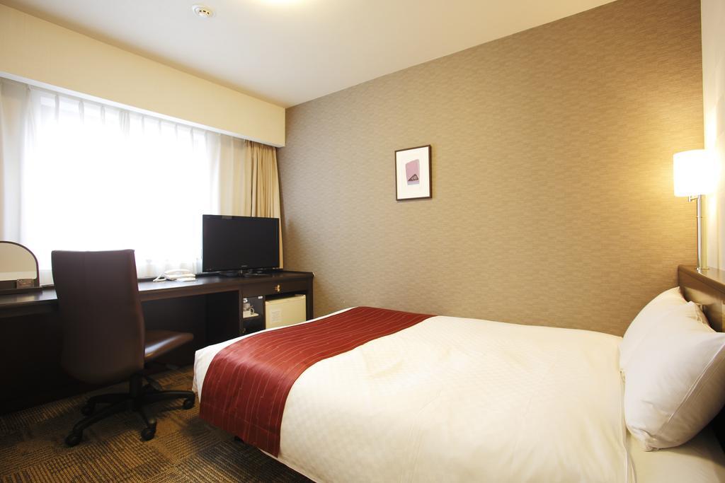 Daiwa Roynet Hotel Kanazava Szoba fotó